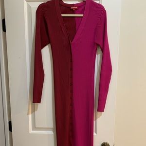 Ribbed dress with buttons. Great condition. Only worn once.